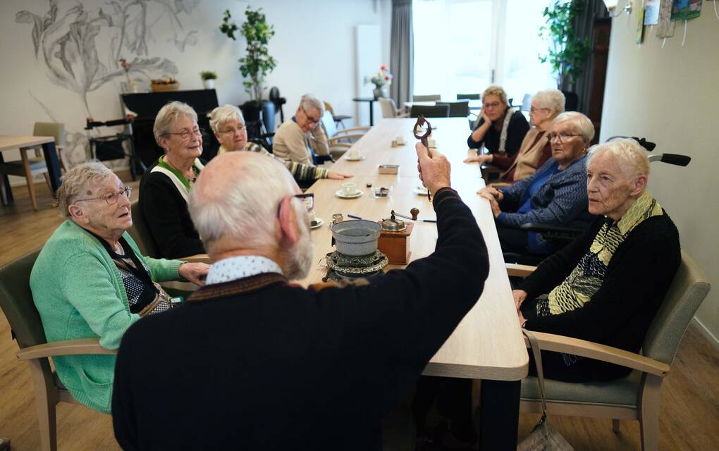 Simmerjûnkolleezje: hoe open je de laadjes in je hoofd?